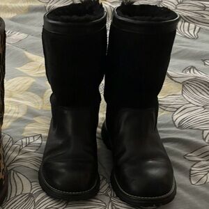 Women's Black Shearling Boots